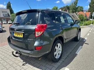 Foto 13 van Toyota RAV4 2.0 VVTi X-Style, Trekhaak, Navigatie, Cruisecontrol, PDC, Dealer Onderhouden.