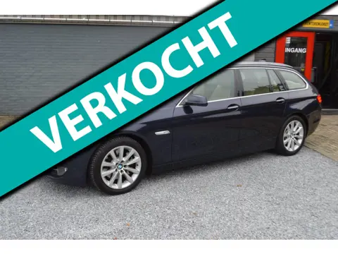 BMW 5-serie Touring 528i High Executive Airco |Leer | Pano | Xenon | Nieuwstaat |