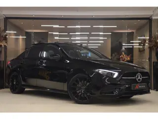 Foto 19 van Mercedes-Benz A-klasse 250 e Premium Plus AMG NIGHT PAKKET PANO/BLACKSTYLE/CARPLAY/CAM/BOMVOL
