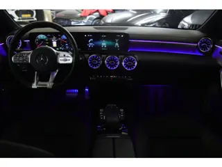 Foto 14 van Mercedes-Benz A-klasse 250 e Premium Plus AMG NIGHT PAKKET PANO/BLACKSTYLE/CARPLAY/CAM/BOMVOL
