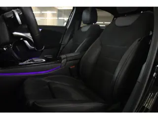 Foto 12 van Mercedes-Benz A-klasse 250 e Premium Plus AMG NIGHT PAKKET PANO/BLACKSTYLE/CARPLAY/CAM/BOMVOL
