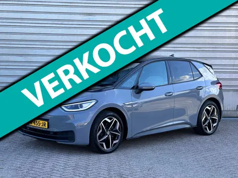 Volkswagen ID.3 Pro S 77 kWh!|SOH 90%|Stoelverwarming|Camera|LED Matrix