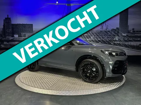 Volkswagen Tiguan 1.5 eHybrid R-Line Edition *2026*Leder*Memory*BlackStyle*Trekhaak*