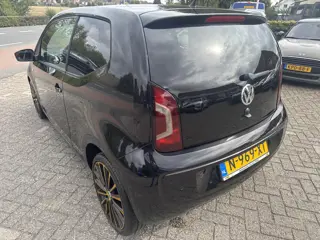 Foto 14 van Volkswagen Up! 1.0 up! Colour Edition