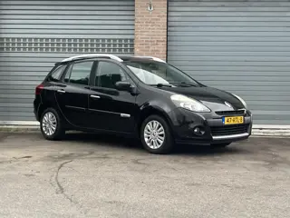 Foto 15 van Renault Clio Estate 1.2-16V Collection
