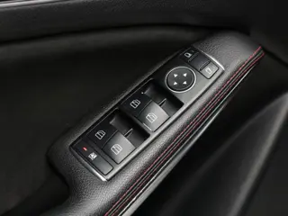 Foto 19 van Mercedes-Benz A-klasse 200 Ambition AMG Line | Camera | Stoelverwarming