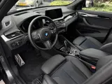 Foto 29 van BMW X1 sDrive20i M-Sport | HUD | Trekhk | Camera | Carplay | 19 inch Unieke kmstand!