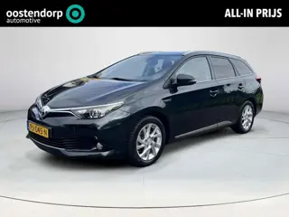 Toyota Auris Touring Sports 1.8 Hybrid Dynamic | Navigatie | Bluetooth | Parkeercamera | Keyless ent