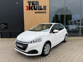 Foto 11 van PEUGEOT 208 1.2 PureTech Active / 5 Drs / Lage km