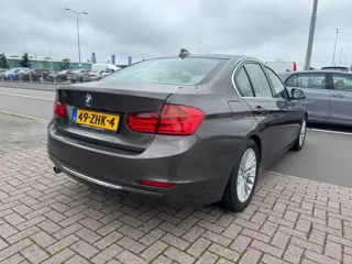 Foto 20 van BMW 3-serie 320d AUTOMAAT XENON/HEADUP/NAVI/CLIMA