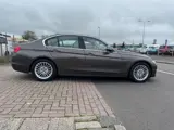 Foto 24 van BMW 3-serie 320d AUTOMAAT XENON/HEADUP/NAVI/CLIMA