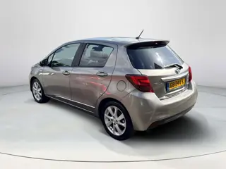 Foto 20 van Toyota Yaris 1.5 Hybrid Dynamic | Navigatie | Achteruitrijcamera | Panoramadak | Trekhaak
