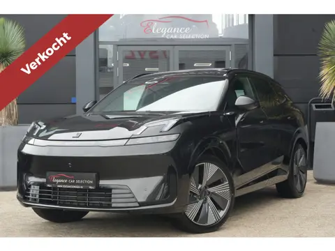 Lynk & Co 08 1.5 More | 350 PK | 200 KM EV | PANO | MASSAGE | HARMAN KARDON | 360° CAMERA Deze zeer 