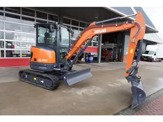 Atlas AC35UF Minigraver 3.85 ton 40 Draaiuren Nr. V250 | Vol Options | Airco |  LEASE € 879,-pm 36mn
