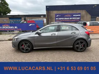 Foto 18 van Mercedes-Benz A-klasse 180 Prestige AMG 2X SLEUTEL NAP NIEUWE APK!