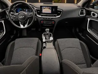 Foto 19 van Kia Ceed Sportswagon 1.6 GDI PHEV DynamicPlusLine Camera_Carplay_Nette auto