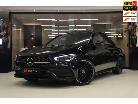 Mercedes-Benz CLA-klasse 250 e AMG-LINE PANO/HUD/KEYLESS/360CAM/CARPLAY/VOL