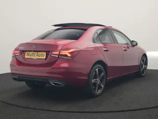 Foto 13 van Mercedes-Benz A-Klasse 250 e Premium PHEV 218pk Dealer O.H | Trekhaak Af Fabriek | Panodak | Adaptiv