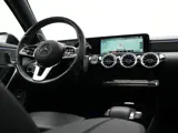Foto 29 van Mercedes-Benz A-Klasse 250 e Premium PHEV 218pk Dealer O.H | Trekhaak Af Fabriek | Panodak | Adaptiv