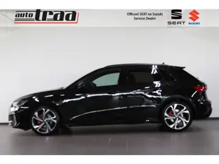 Foto 14 van Audi A3 Sportback 30 TFSI S edition Stoelverw. / Trekhaak / S-Line