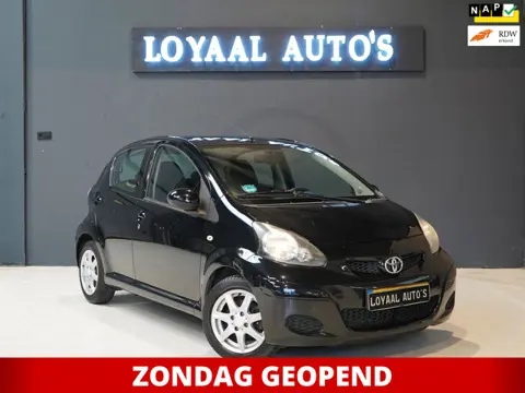 Toyota Aygo 1.0-12V Comfort Navigator | 1E EIGENAAR | NAP | AIRCO | APK