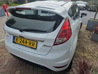 Foto 19 van Ford Fiesta 1.0 EcoBoost Titanium,nette auto