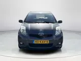 Foto 25 van Toyota Yaris 1.3 VVTi Aspiration | Climate control | Trekhaak |