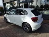 Foto 25 van Volkswagen Polo 1.0 TSI R-Line Camera, PDC V + A, Virtual Cockpit, Carplay
