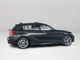 Foto 28 van BMW 1-serie 118i Corporate Lease High Executive | Panoramadak | Park assist | Harman Kardon | Stoelv