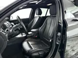 Foto 27 van BMW 1-serie 118i Corporate Lease High Executive | Panoramadak | Park assist | Harman Kardon | Stoelv