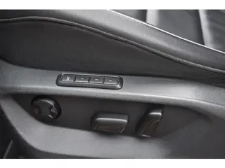 Foto 16 van Volkswagen Tiguan Allspace 2.0 TSI 4Motion Highline Trekhaak | Schuifdak | 100% Onderhouden | Leder