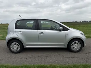 Foto 18 van Volkswagen up! 1.0 move up! BlueMotion Airco/Navi/ 88.000km! NAP!
