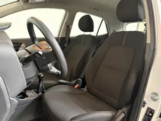 Foto 13 van Kia Picanto 1.0 MPi ComfortPlusLine Apple Carplay/Android Auto Camera Airco
