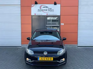 Foto 13 van Volkswagen POLO 1.2 TSI Highline APK AIRCO CNTRL NETTE AUTO