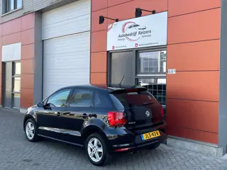 Foto 16 van Volkswagen POLO 1.2 TSI Highline APK AIRCO CNTRL NETTE AUTO