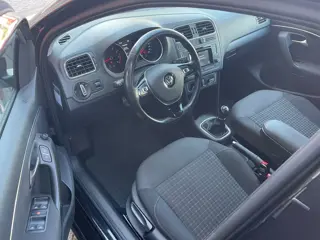 Foto 20 van Volkswagen POLO 1.2 TSI Highline APK AIRCO CNTRL NETTE AUTO