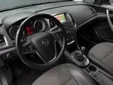 Foto 28 van Opel Astra Sports Tourer 1.4 Turbo Cosmo | 1ste Eigenaar