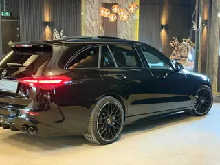 Foto 14 van Mercedes-Benz C-klasse Estate 300 e AMG Line|C43 PACK|PANO|BURMESTER|BOMVOL!