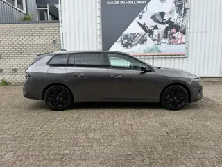 Foto 19 van Opel ASTRA SPORTS TOURER 1.6 Turbo Hybrid GS | navi-Carplay | Cruise | 360 Camera | Clima | Side ass