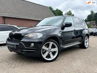 BMW X5 XDrive48i|Nieuwe Ketting + Klepseals|Keyless|Head Up|Leder|Sport interieur|20 inch|Xenon|Pano