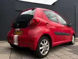 Foto 27 van Toyota Aygo 1.0-12V | 5-Deurs | Airco