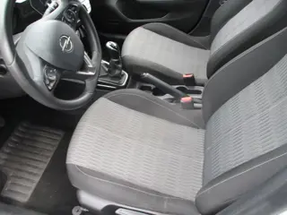 Foto 13 van Opel CORSA 1.2 Edition