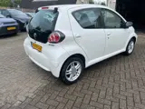 Foto 27 van Toyota Aygo 1.0-12V Comfort Navigator