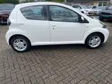 Foto 26 van Toyota Aygo 1.0-12V Comfort Navigator