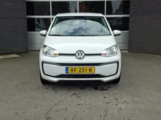 Foto 13 van Volkswagen Up! 1.0 BMT move up! | Bluetooth | Airco
