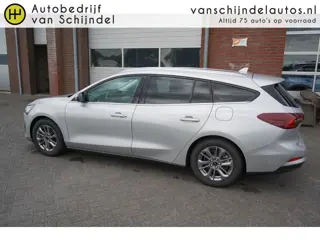 Foto 13 van Ford FOCUS Wagon 1.0 ECOBOOST HYBRID 155PK TITANIUM *NL AUTO* 1500KG TREKGEWICHT DEALER ONDERHOUDEN