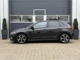 Foto 26 van Volkswagen Polo 1.5 TSI Highline Business 3x R-Line | Pano | CarPlay | Keyless | Camera | LED | Park