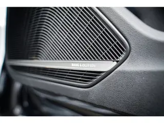 Foto 15 van Audi A4 Avant 2.0 TFSI quattro Sport Pro Line S | Panorama | 252PK | 2x S-line | RS Look | Maxton De