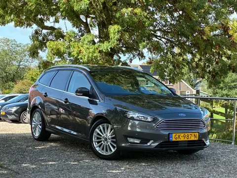 Ford Focus Wagon 1.0 Titanium Edition | Cruise + Clima nu € 3.975,-!!!