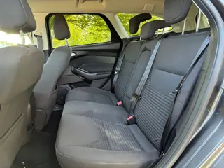 Foto 12 van Ford Focus Wagon 1.0 Titanium Edition | Cruise + Clima nu € 3.975,-!!!